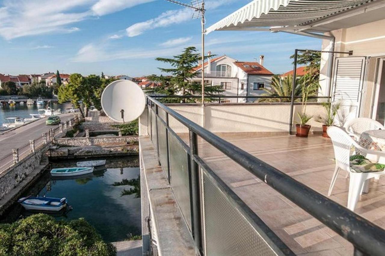 Amazing Seaview Apartment With A Balcony Near The Beach - Kneza Trpimira I ซาดาร์ ภายนอก รูปภาพ