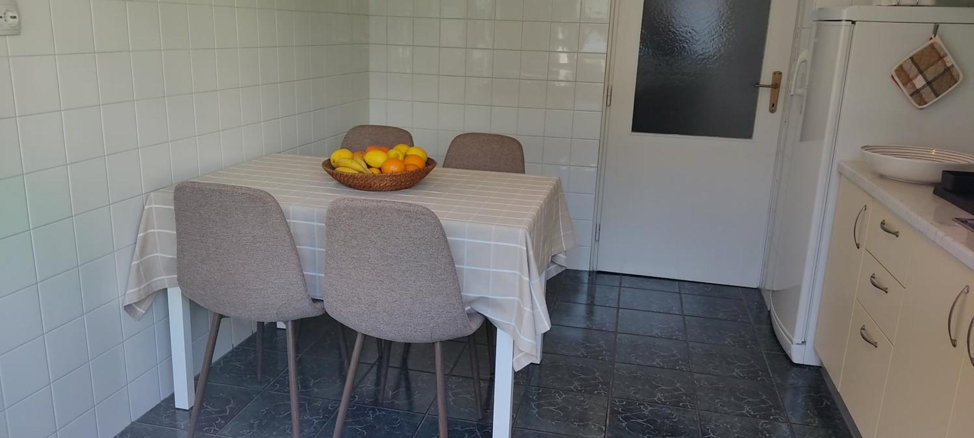 Amazing Seaview Apartment With A Balcony Near The Beach - Kneza Trpimira I ซาดาร์ ภายนอก รูปภาพ