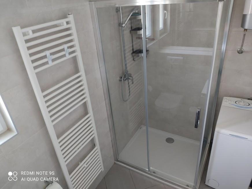 Amazing Seaview Apartment With A Balcony Near The Beach - Kneza Trpimira I ซาดาร์ ภายนอก รูปภาพ